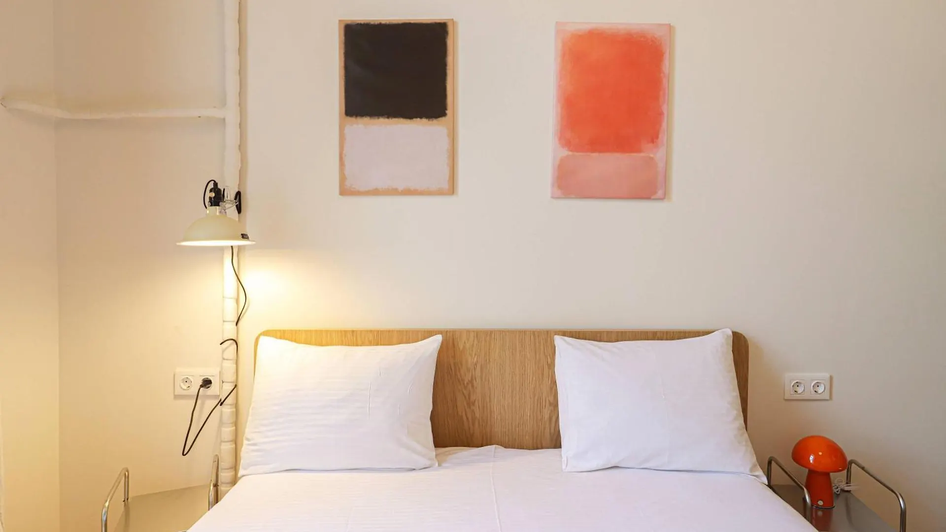 アパート 2Br Central Stylish Apt In Tbilisi - By Wehost
