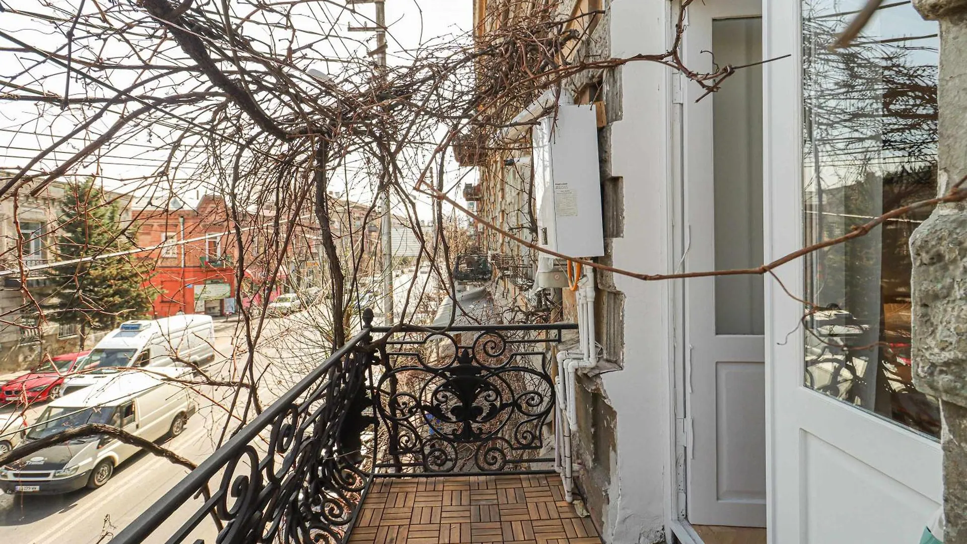 2Br Central Stylish Apt In Tbilisi - By Wehost アパート
